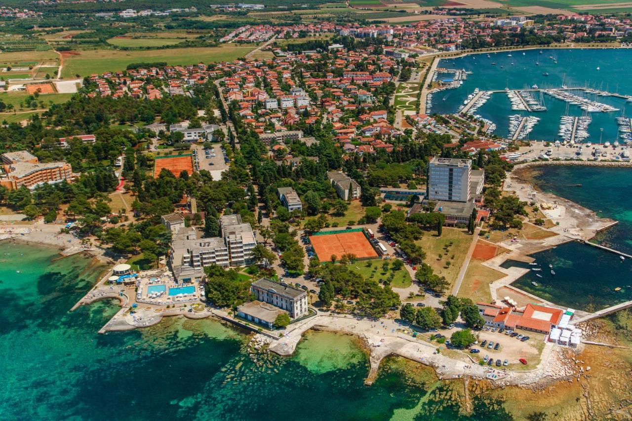 אומאג Guest House Adriatic מראה חיצוני תמונה